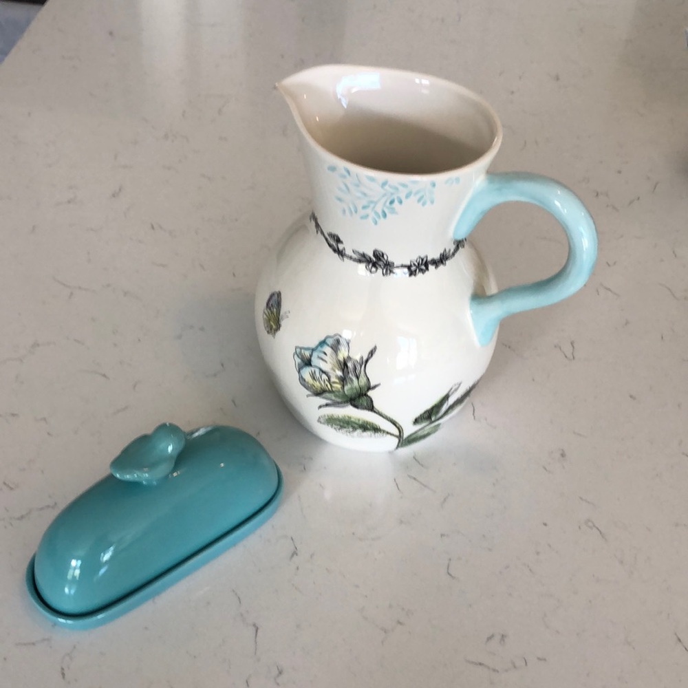 Gorgeous garden set- vase and butter dish